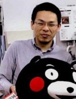 日野先生顔写真