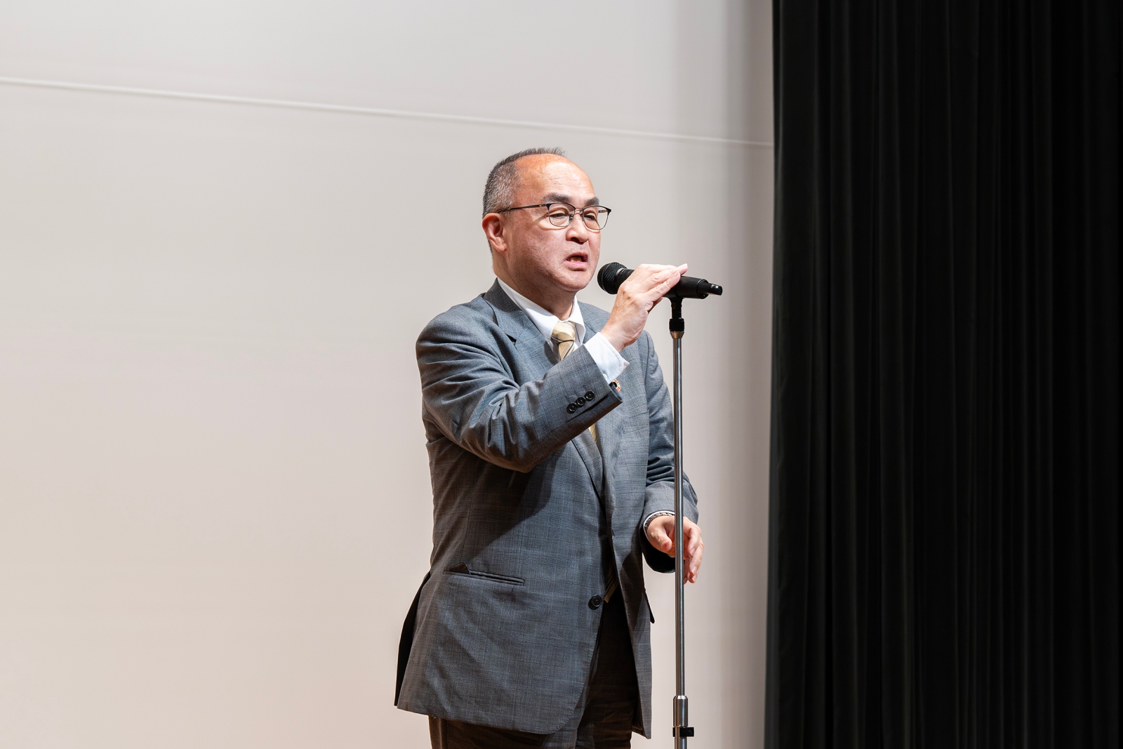 主催者挨拶　HTB　寺内達郎　代表取締役社長　
