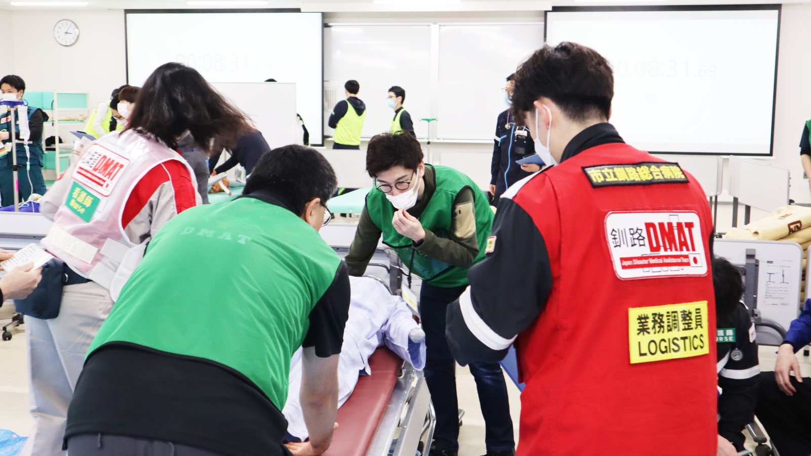 研究訓練の様子