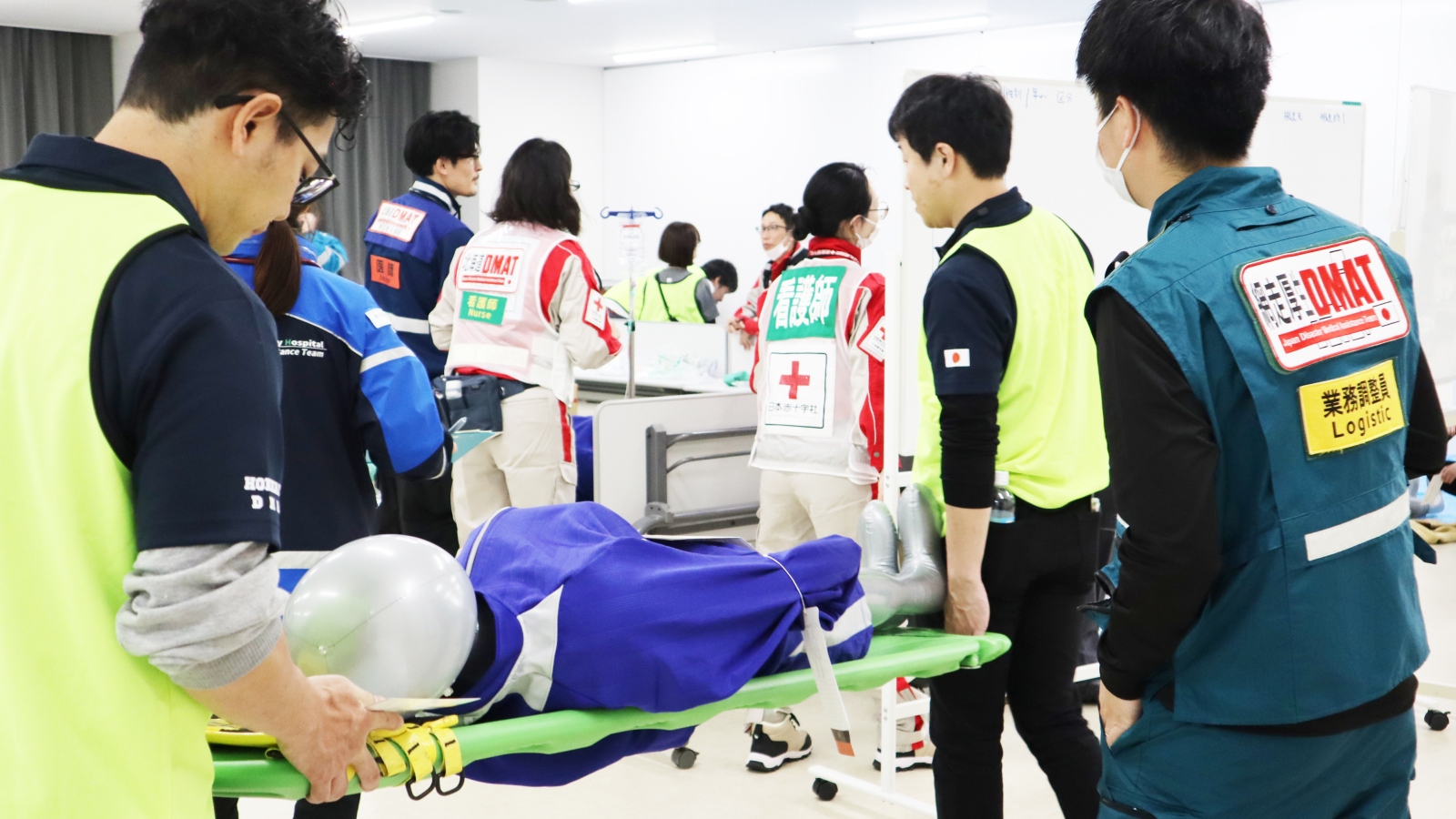 研究訓練の様子