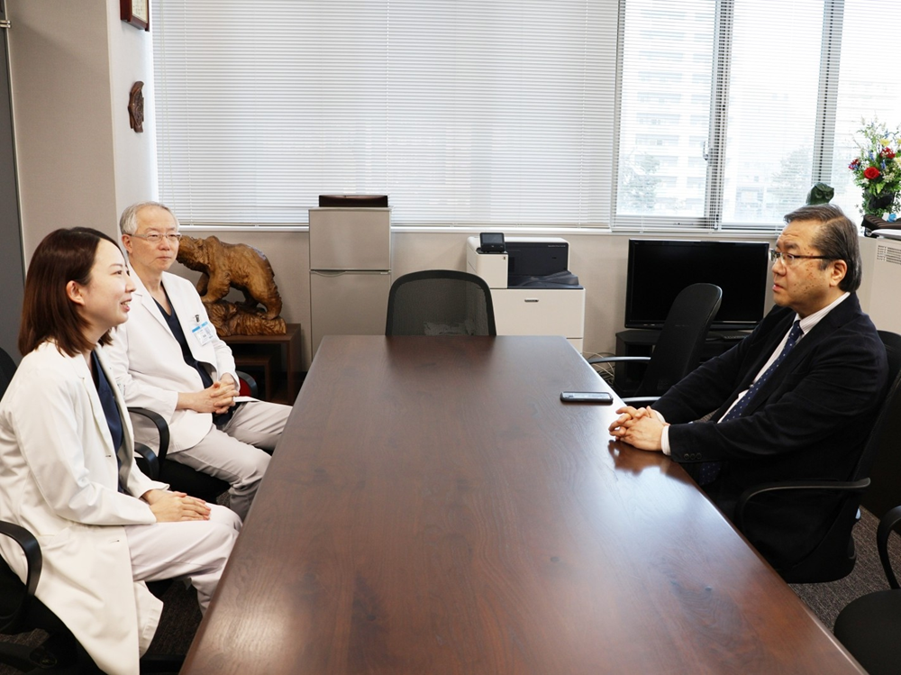 研修報告の様子