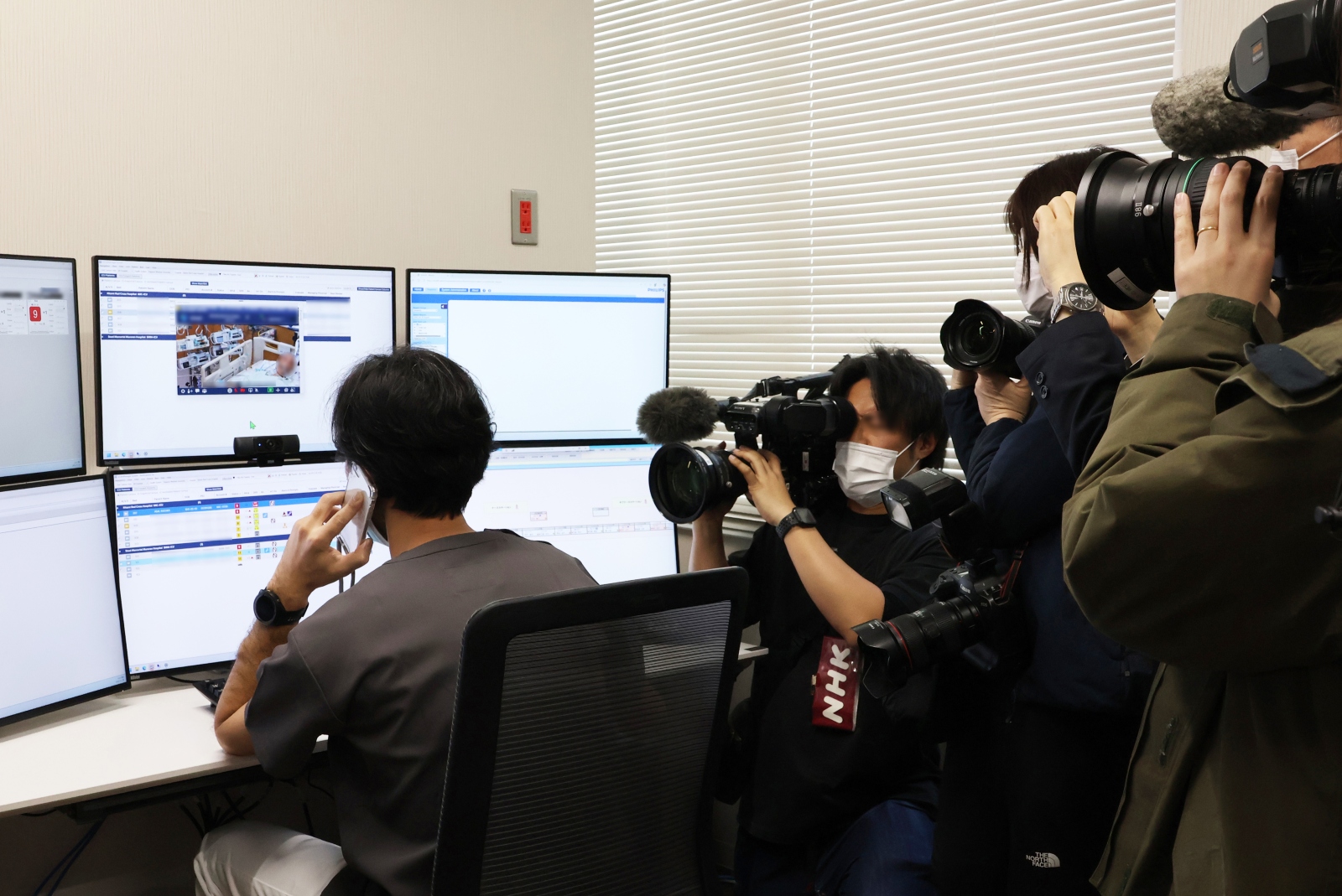 遠隔ICU報道公開の様子