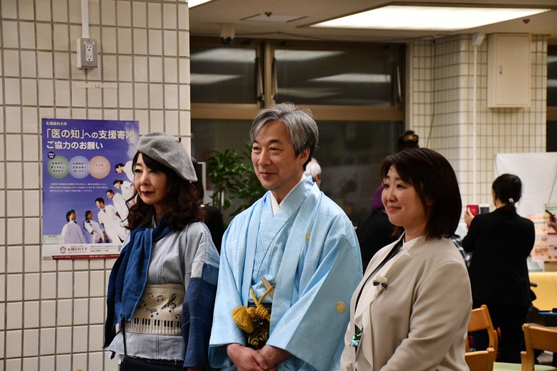 萩原看護部長（写真左）、斎藤　豪教授（写真中央）、杉山CANnet代表（写真右）