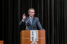 写真5．講演される大鳥先生
