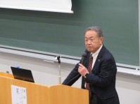 写真7．講演される筧先生