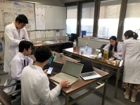 写真8．大会運営本部の様子