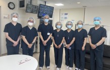 写真13.手稲渓仁会病院の手術部にて