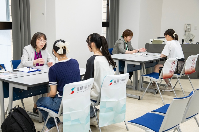 個別相談会の様子