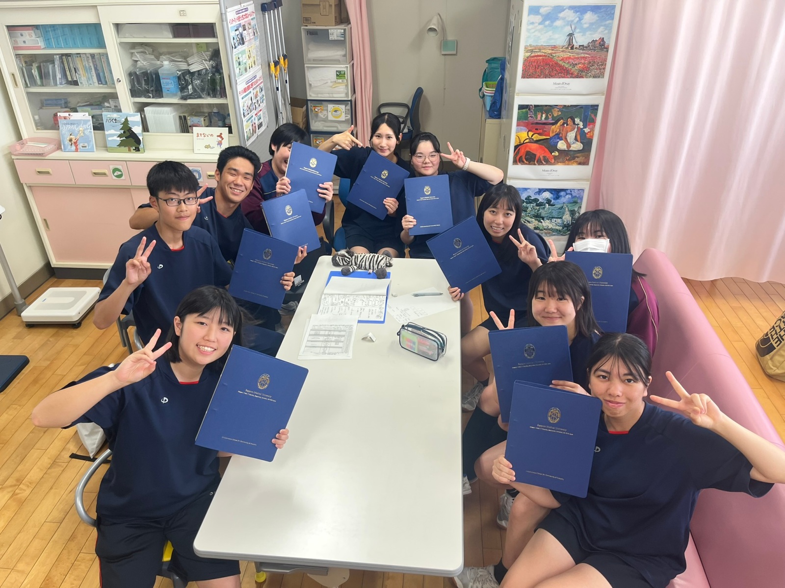 伏見中学校　保健委員会