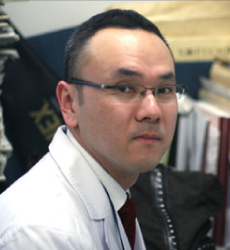 塚原智英准教授