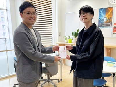 同窓会入学祝金贈呈式